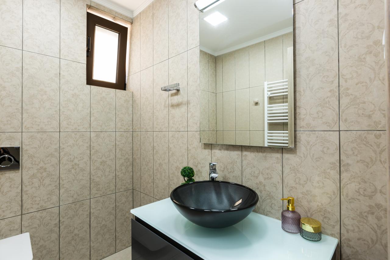 Eudora Luxury Stone Villa Almirida Exteriör bild