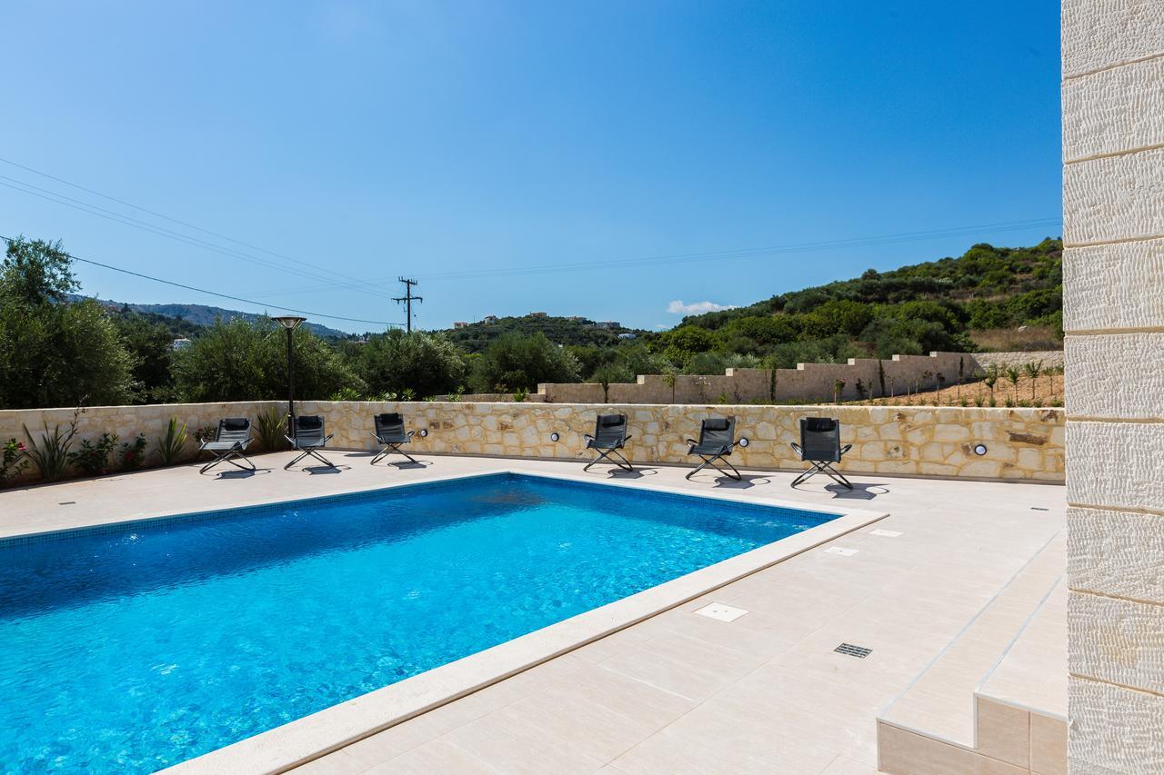 Eudora Luxury Stone Villa Almirida Exteriör bild