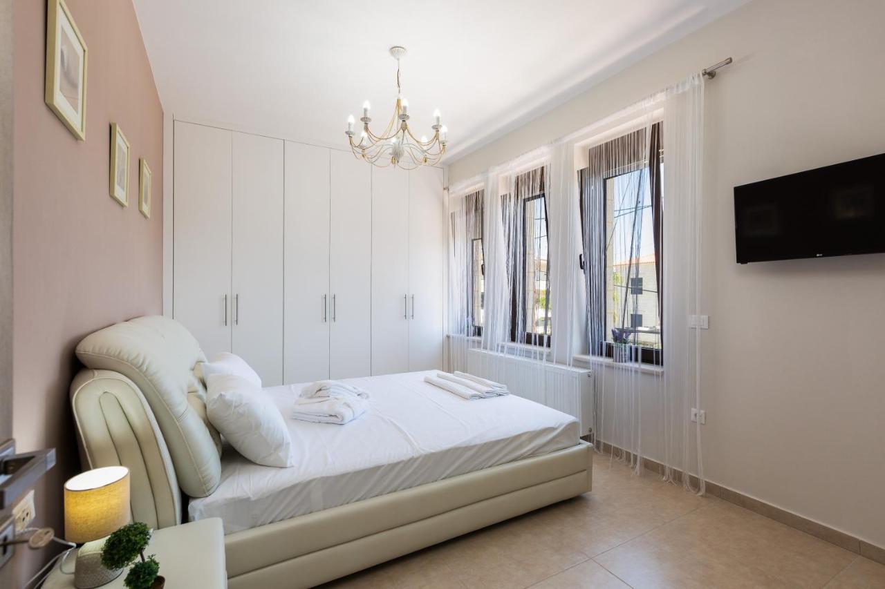 Eudora Luxury Stone Villa Almirida Exteriör bild
