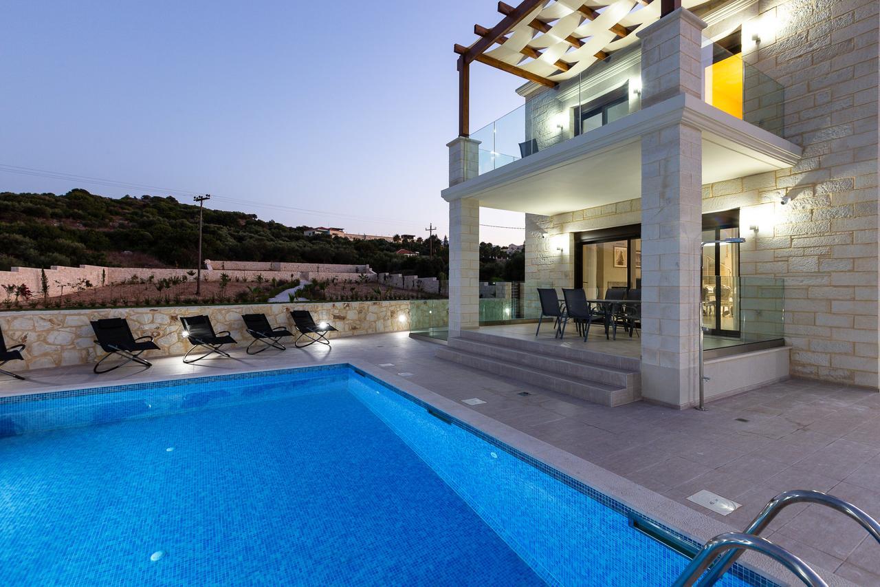 Eudora Luxury Stone Villa Almirida Exteriör bild